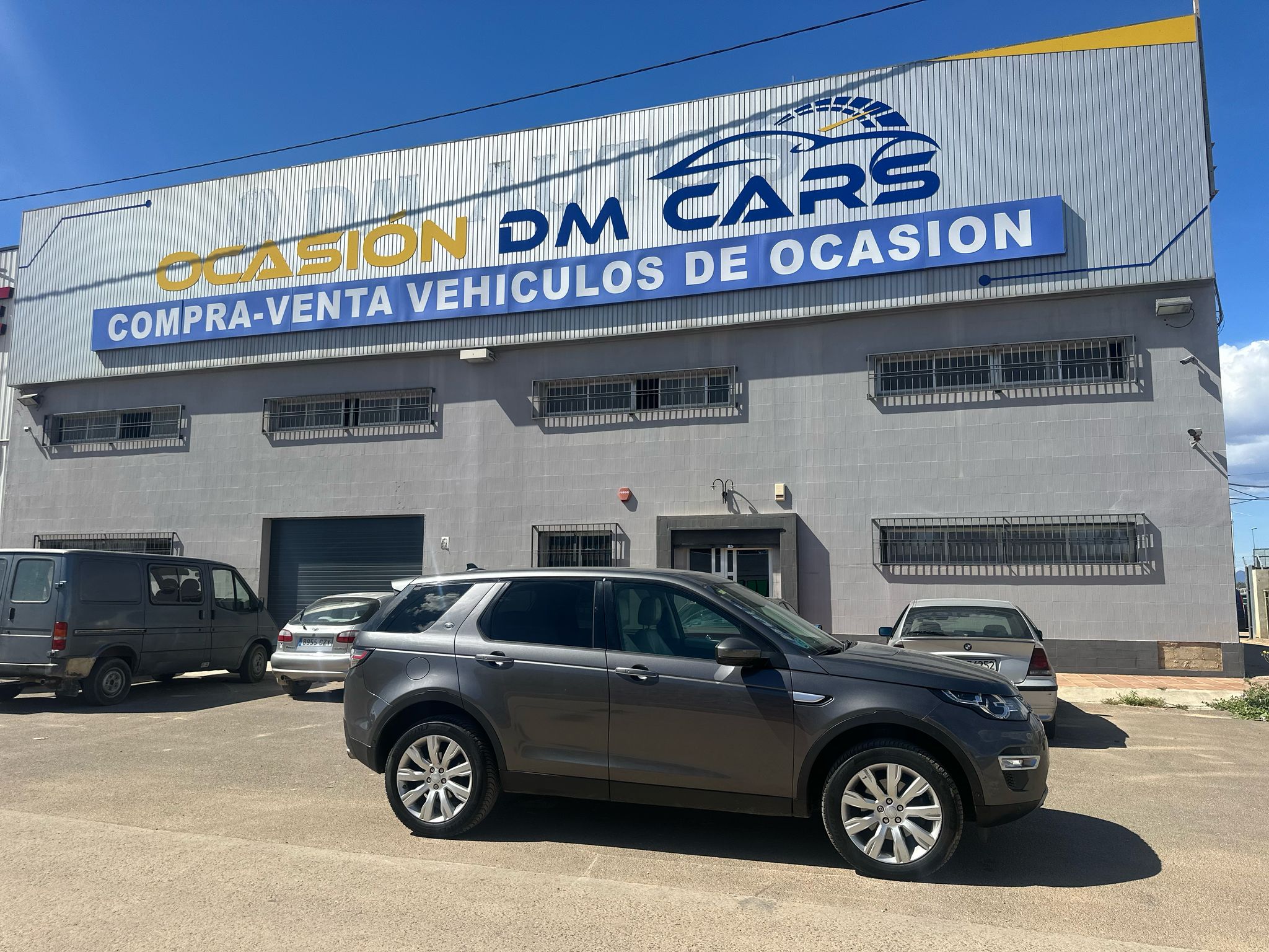 LAND-ROVER Discovery Sport 2.0L TD4 4x4 SE