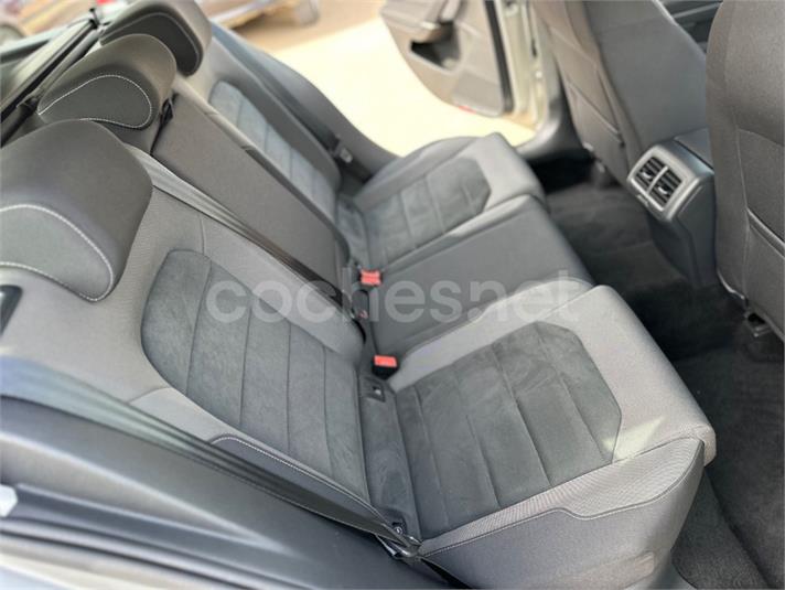 VOLKSWAGEN Golf Last Edition 1.6 TDI Variant