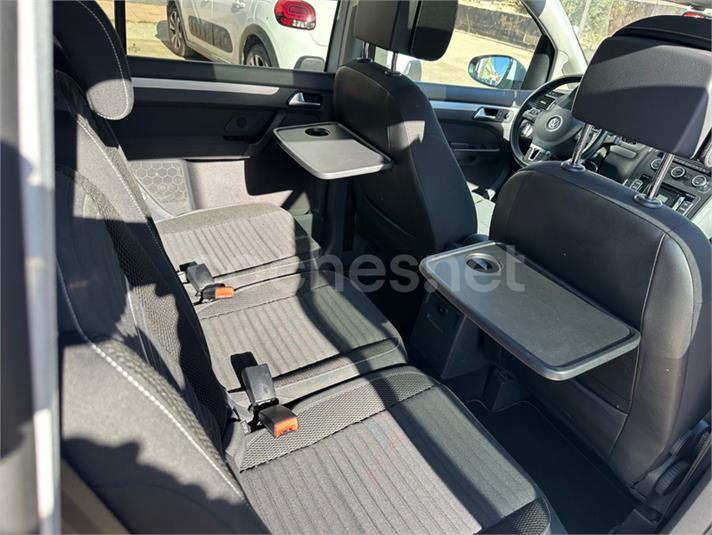VOLKSWAGEN Touran Advance 1.4 TSI