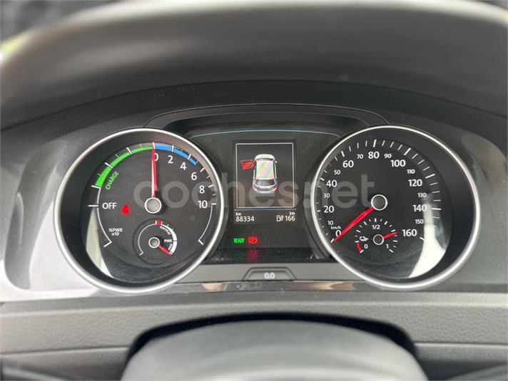 VOLKSWAGEN Golf ePower