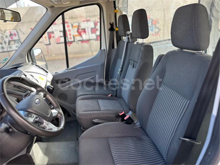 FORD Transit 330 L2H2 Van DC Trend Delantera
