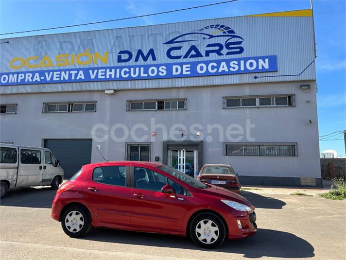PEUGEOT 308 Business Line 1.6 HDI 