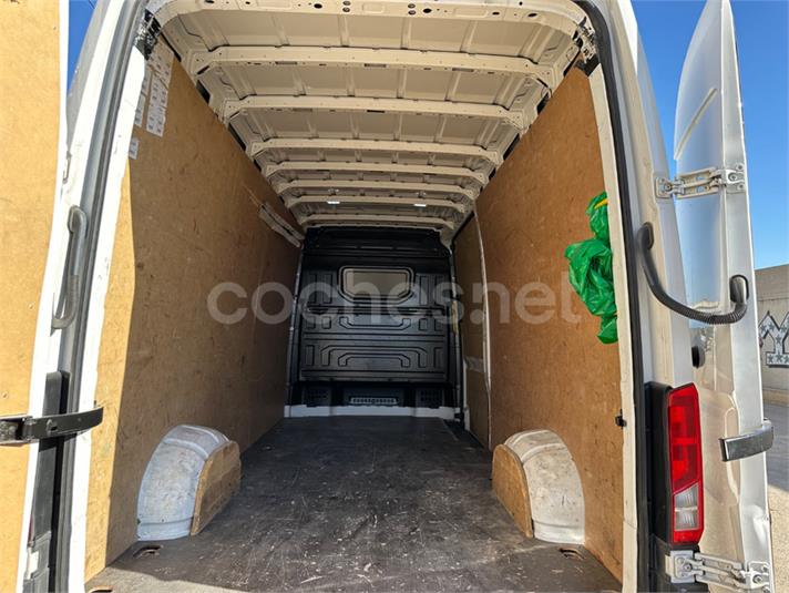 VOLKSWAGEN Crafter 35 Furgon BL TA L4H3 2.0TDI