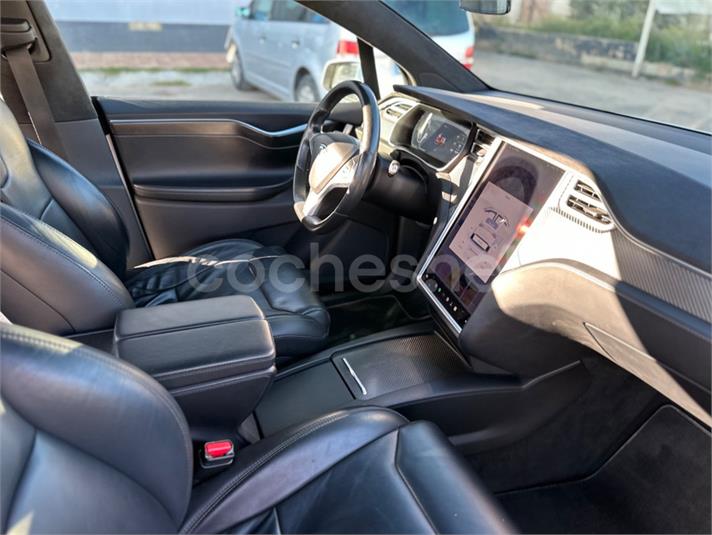 TESLA Model X 90D 4WD