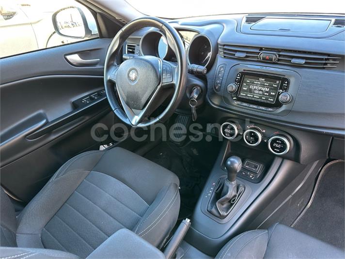 ALFA ROMEO Giulietta 2.0 JTDM TCT Sprint Spec.
