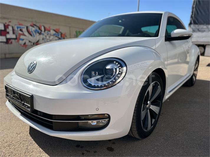 VOLKSWAGEN Beetle 1.2 TSI Design