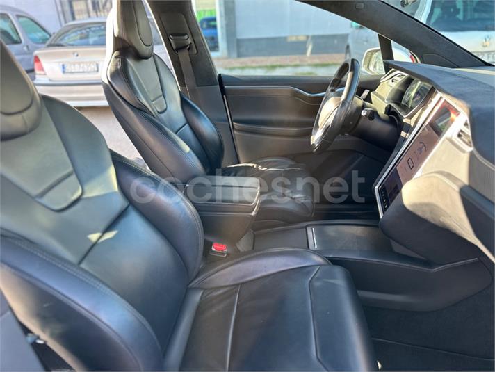 TESLA Model X 90D 4WD