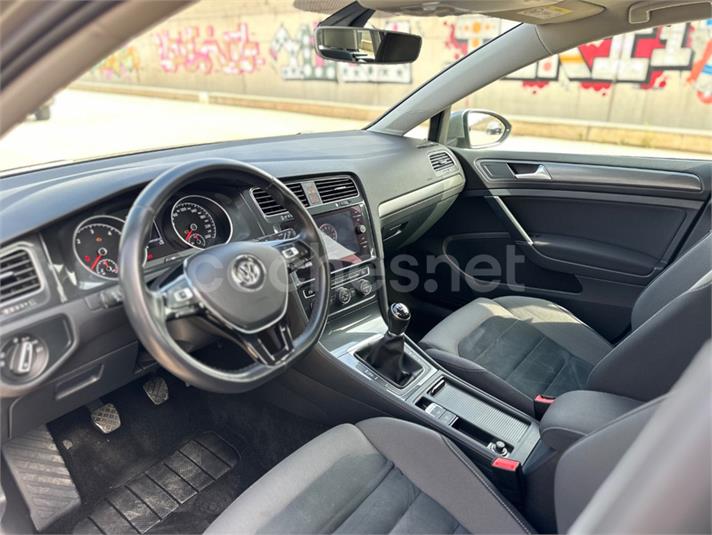 VOLKSWAGEN Golf Last Edition 1.6 TDI Variant
