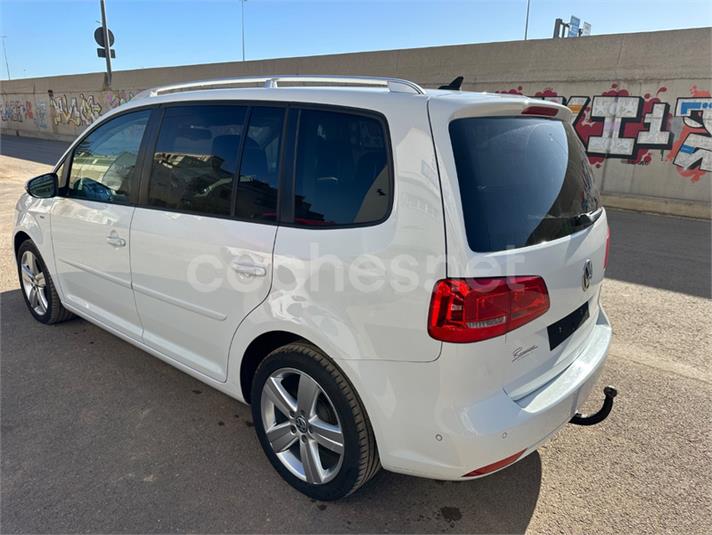 VOLKSWAGEN Touran Advance 1.4 TSI