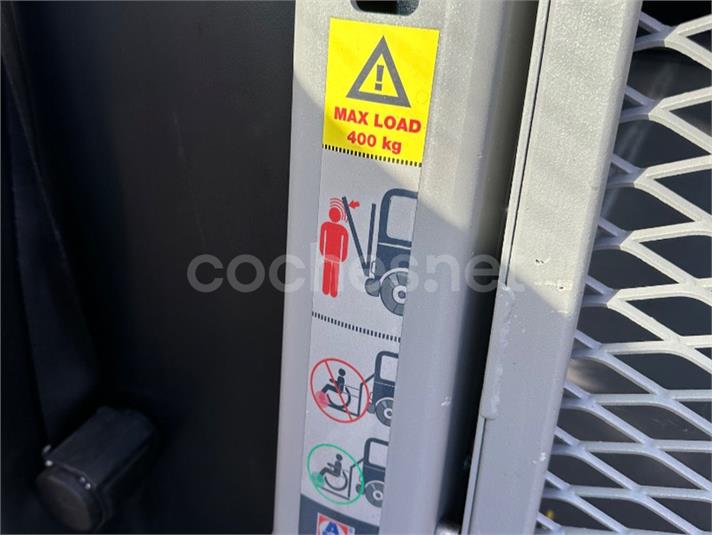 FORD Transit 330 L2H2 Van DC Trend Delantera