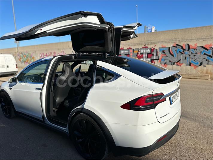 TESLA Model X 90D 4WD