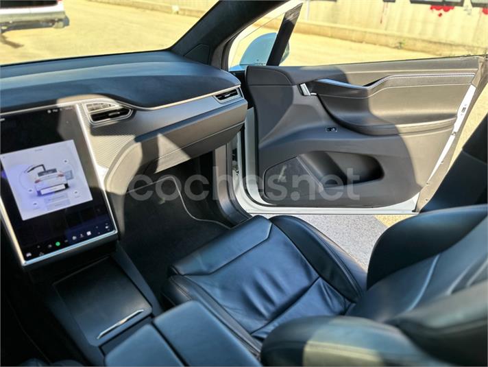 TESLA Model X 90D 4WD