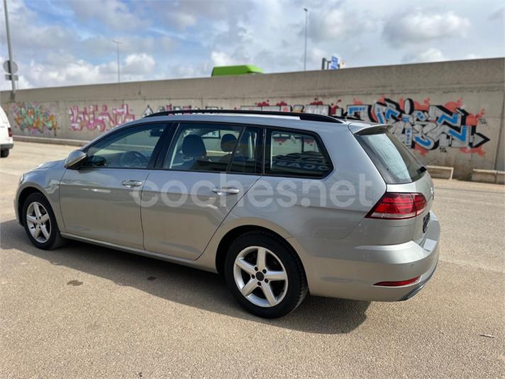 VOLKSWAGEN Golf Last Edition 1.6 TDI Variant