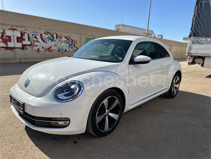 VOLKSWAGEN Beetle 1.2 TSI Design