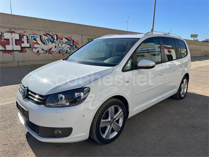 VOLKSWAGEN Touran Advance 1.4 TSI