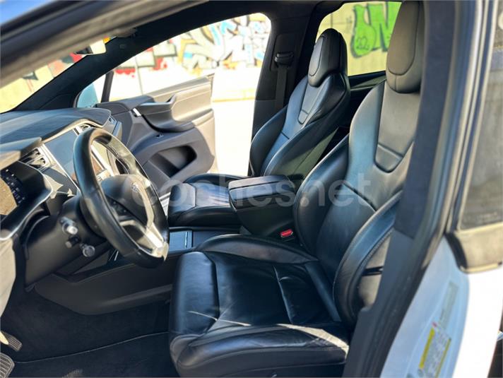 TESLA Model X 90D 4WD