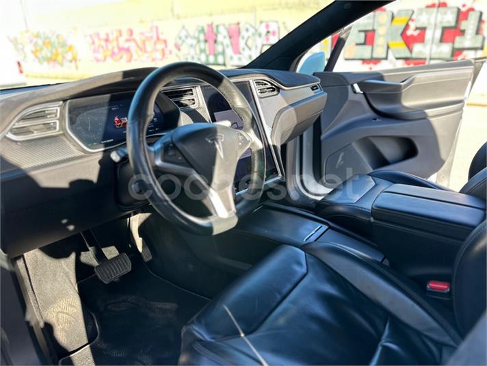 TESLA Model X 90D 4WD