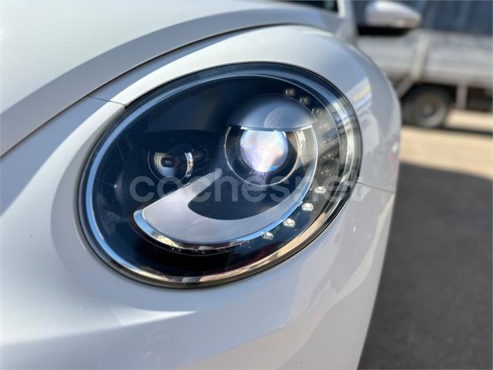 VOLKSWAGEN Beetle 1.2 TSI Design