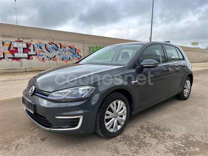 VOLKSWAGEN Golf ePower