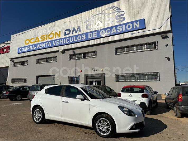 ALFA ROMEO Giulietta 2.0 JTDM TCT Sprint Spec.