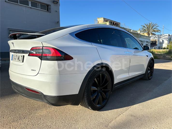 TESLA Model X 90D 4WD