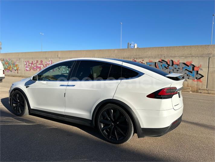 TESLA Model X 90D 4WD
