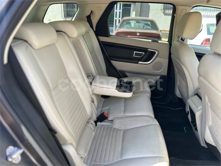 LAND-ROVER Discovery Sport 2.0L TD4 4x4 SE