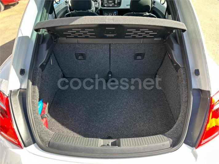 VOLKSWAGEN Beetle 1.2 TSI Design