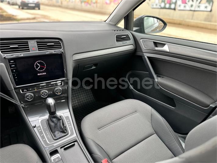 VOLKSWAGEN Golf ePower