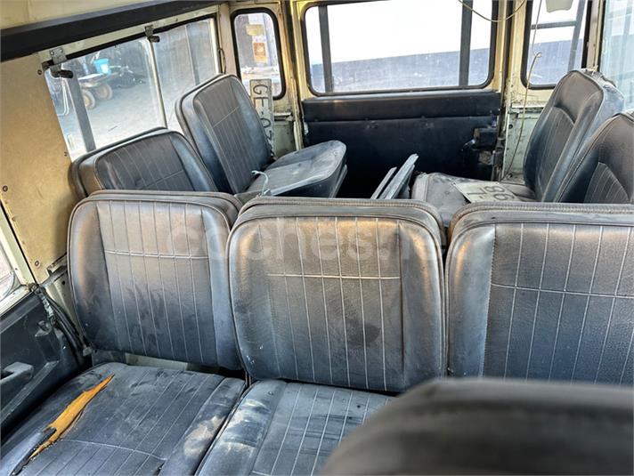 LAND-ROVER SANTANA 3.4 diesel