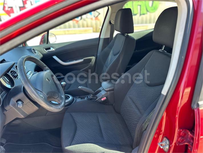 PEUGEOT 308 Business Line 1.6 HDI 