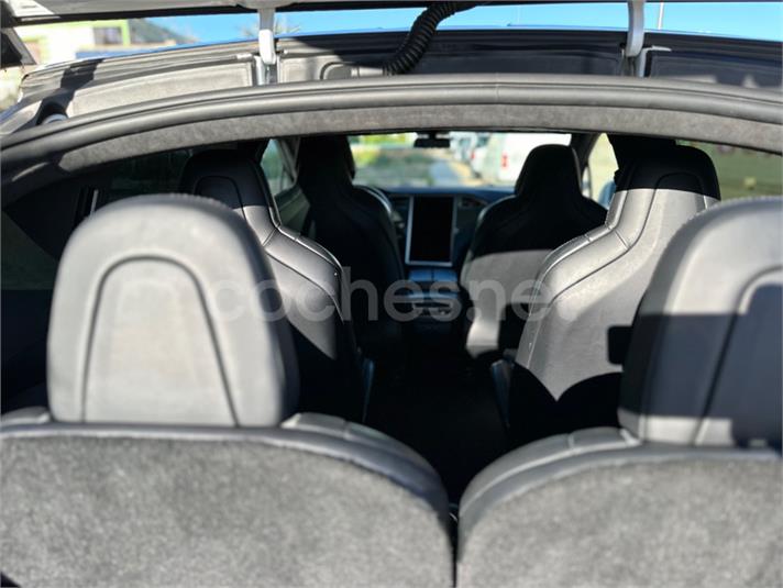 TESLA Model X 90D 4WD