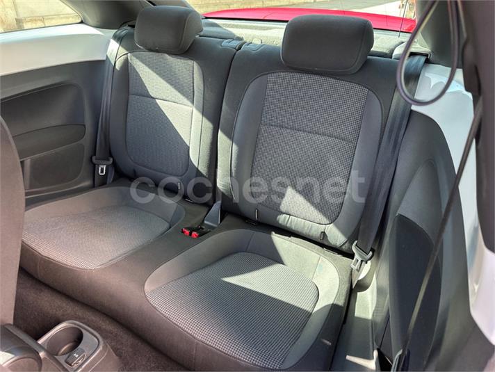VOLKSWAGEN Beetle 1.2 TSI Design