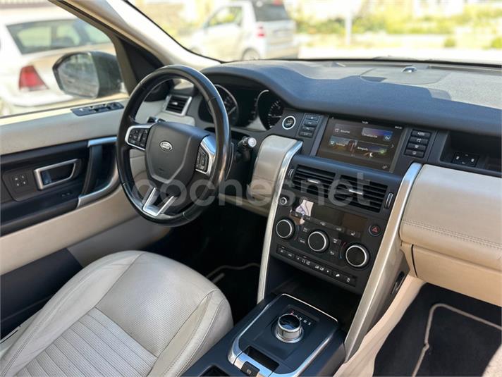 LAND-ROVER Discovery Sport 2.0L TD4 4x4 SE