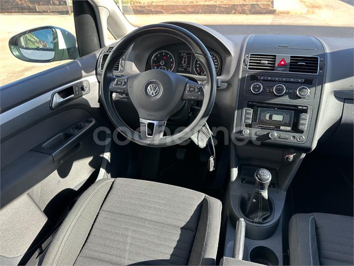 VOLKSWAGEN Touran Advance 1.4 TSI