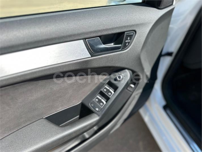 AUDI A4 Avant 2.0 TDI clean 190 quat Stro S line