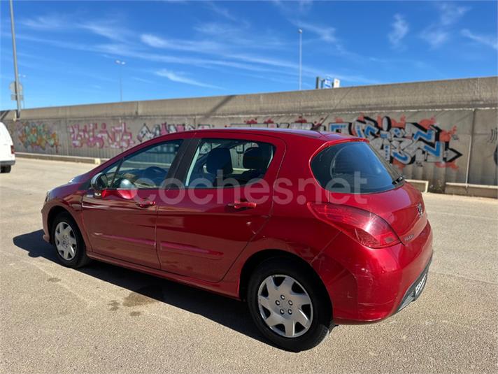 PEUGEOT 308 Business Line 1.6 HDI 