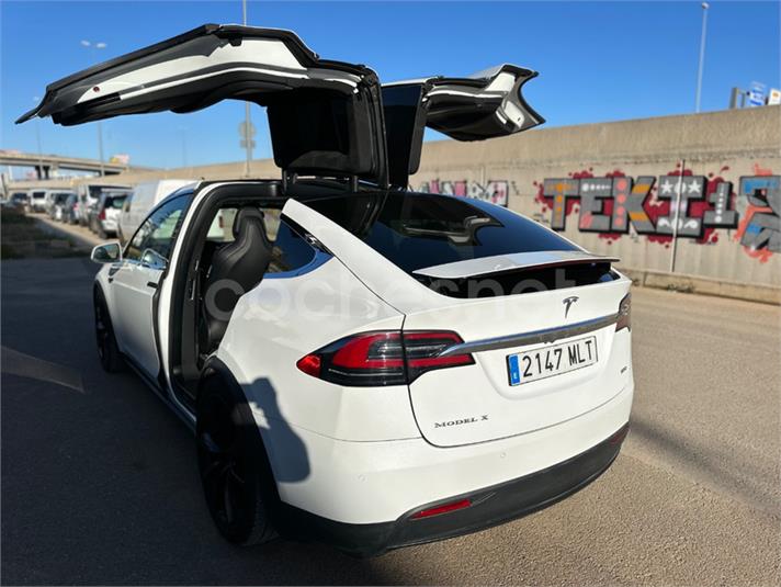 TESLA Model X 90D 4WD