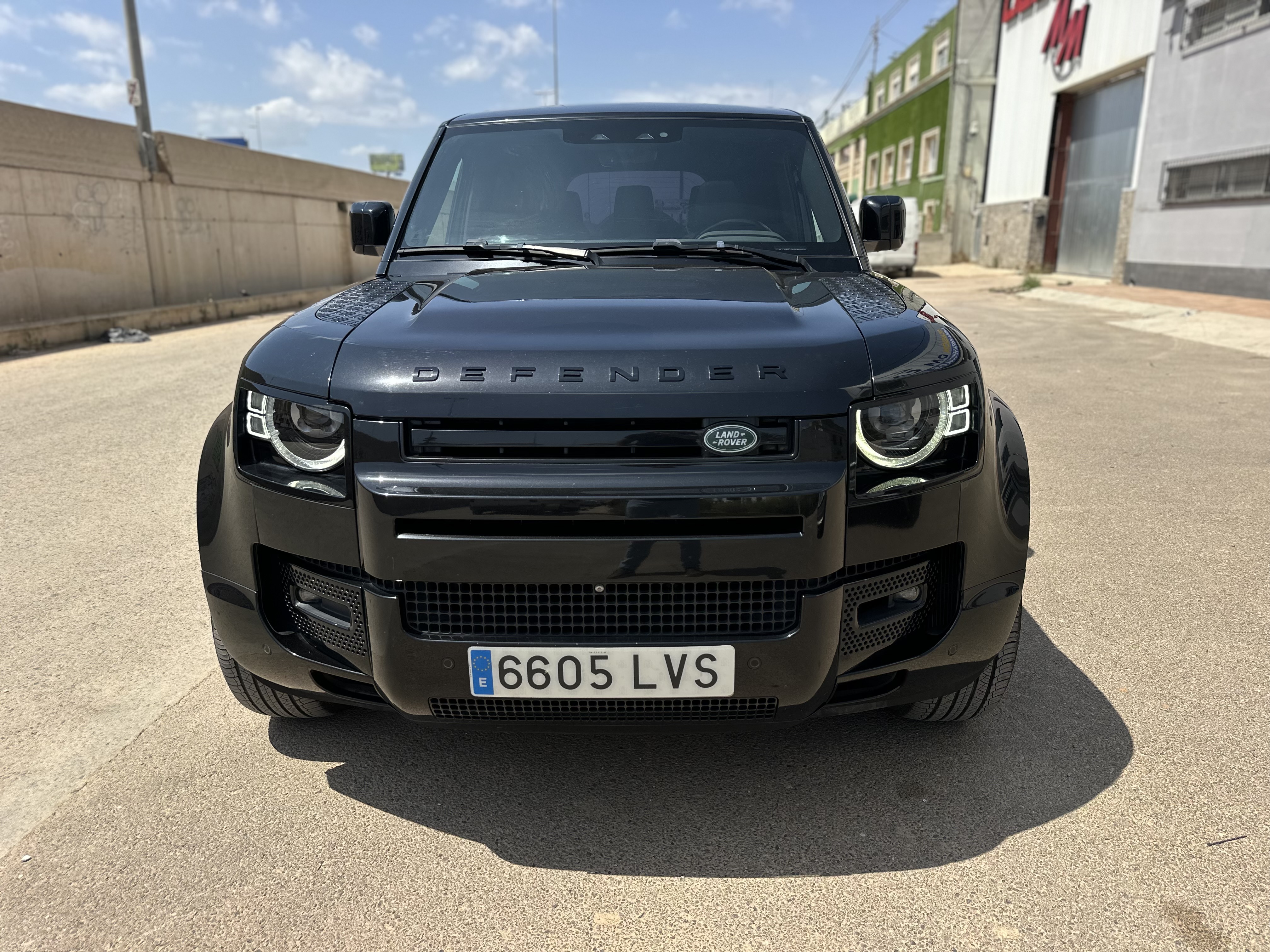 LAND-ROVER DEFENDER 3.0 d 100-250 HSE HÍBRIDO 