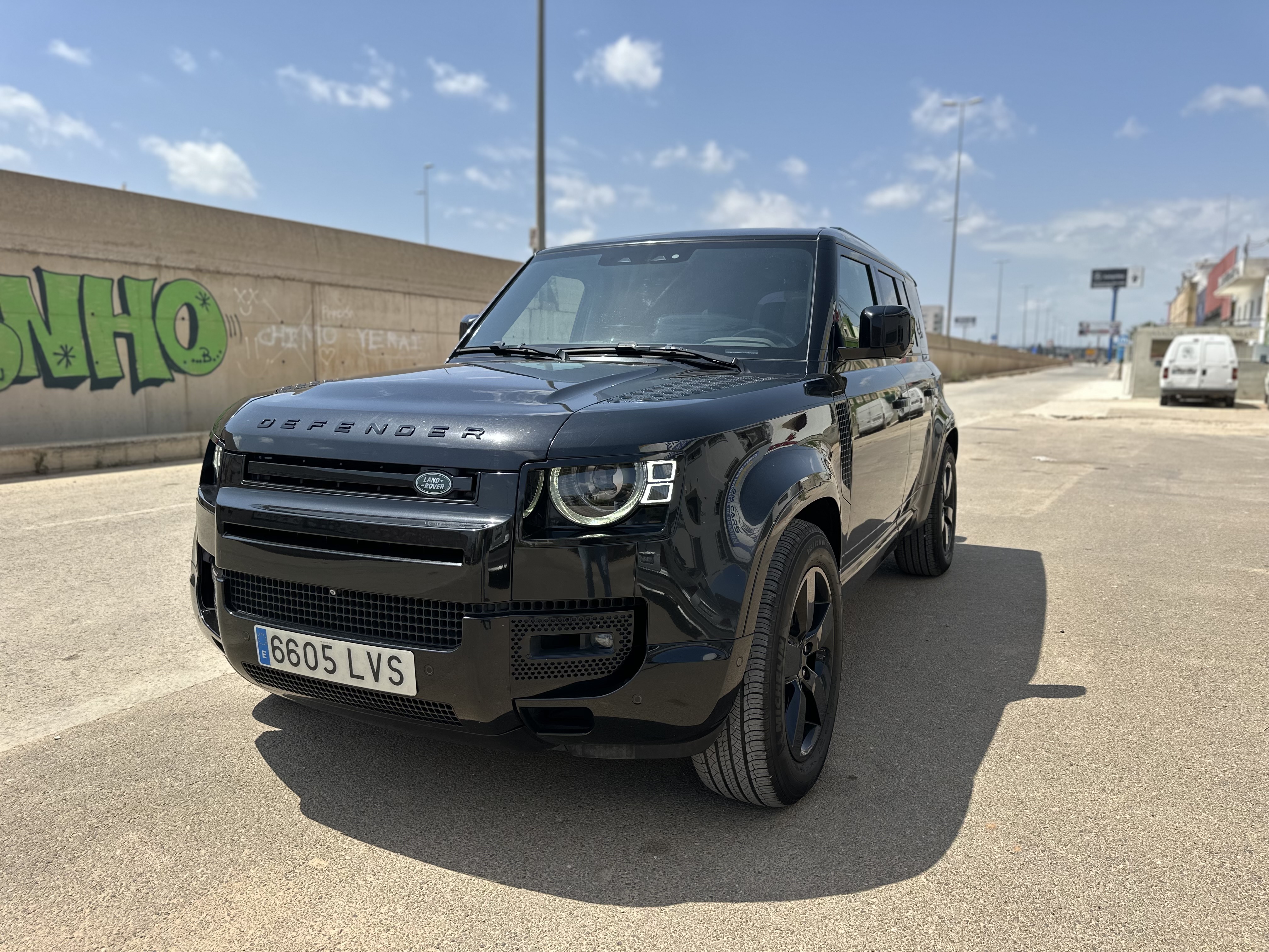 LAND-ROVER DEFENDER 3.0 d 100-250 HSE HÍBRIDO 