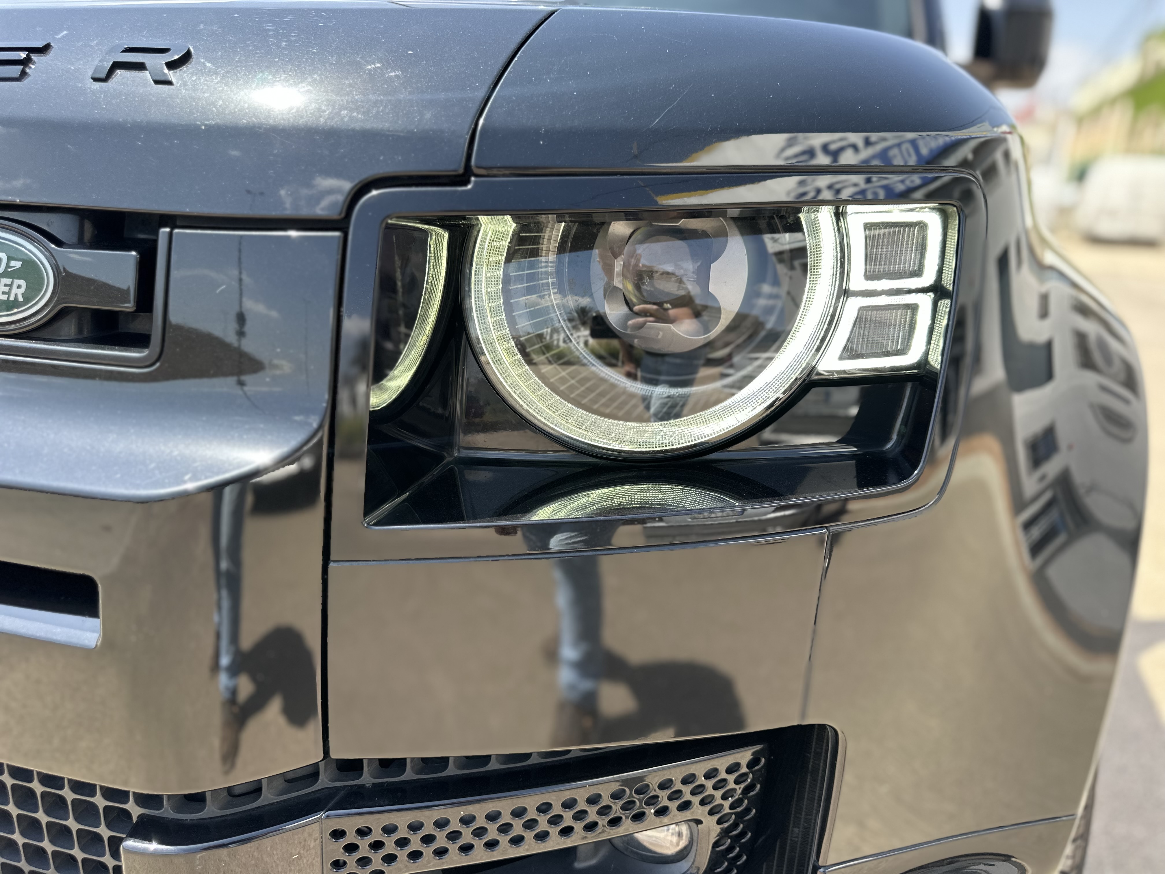 LAND-ROVER DEFENDER 3.0 d 100-250 HSE HÍBRIDO 