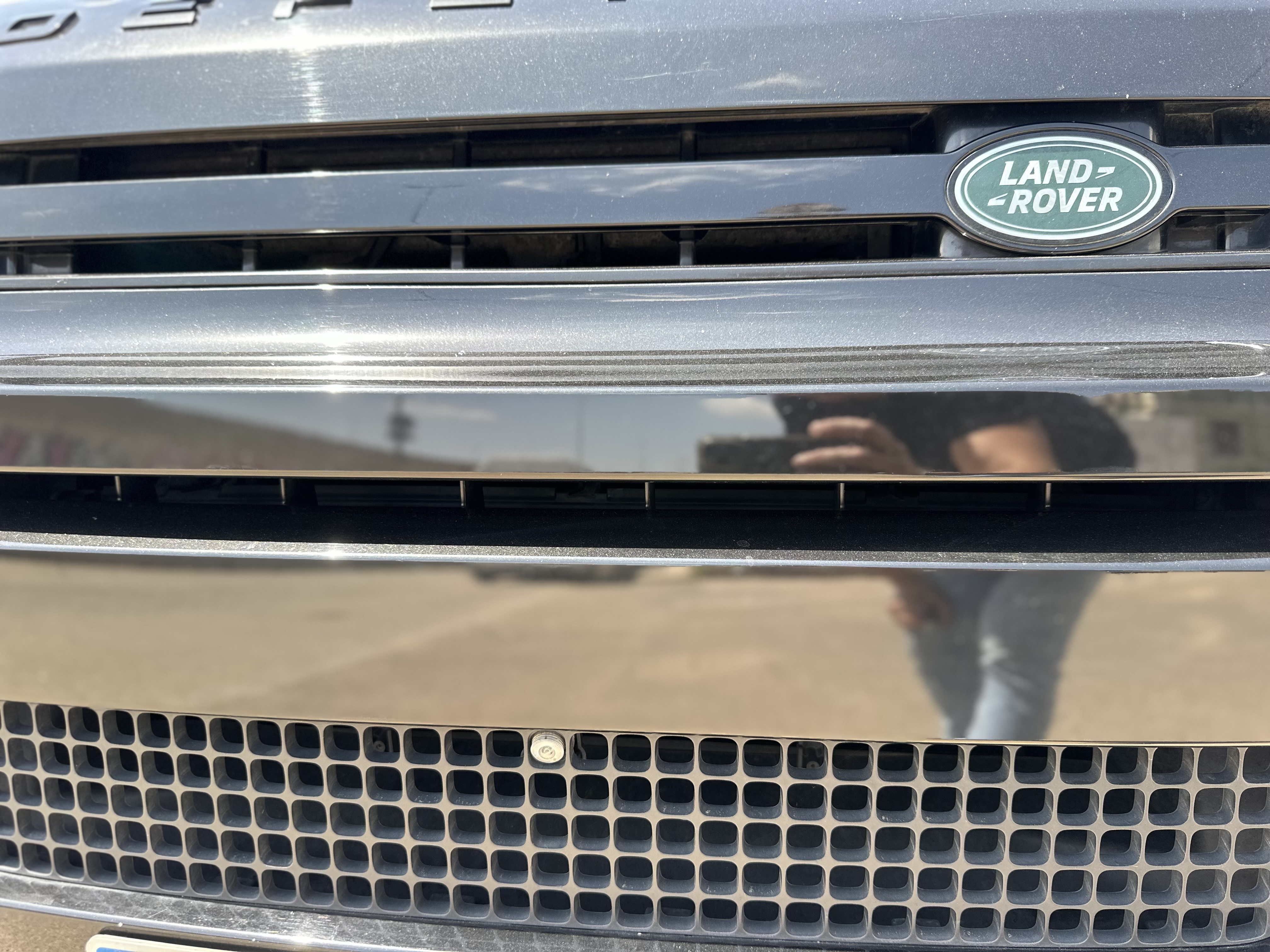 LAND-ROVER DEFENDER 3.0 d 100-250 HSE HÍBRIDO 