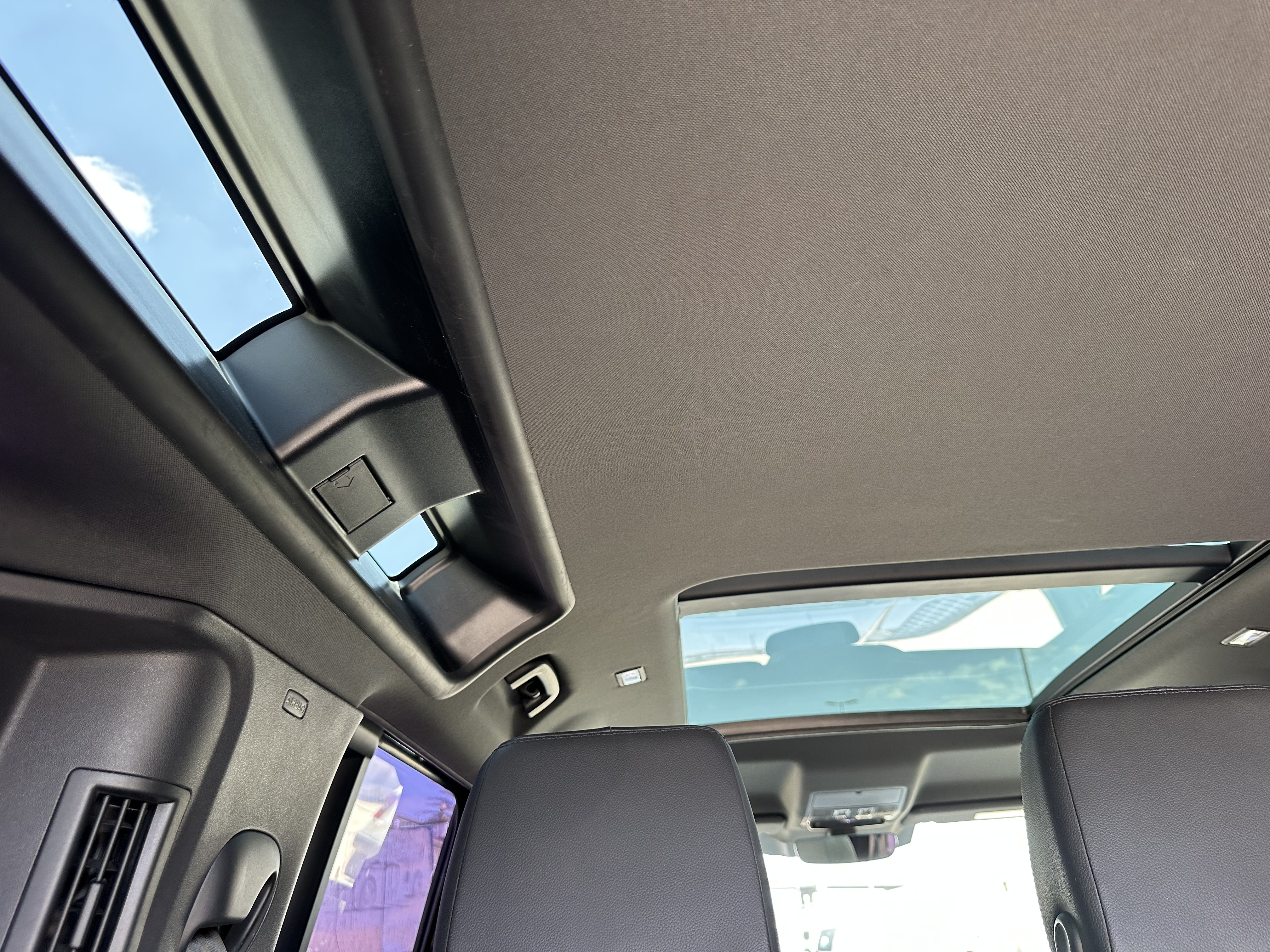 LAND-ROVER DEFENDER 3.0 d 100-250 HSE HÍBRIDO 