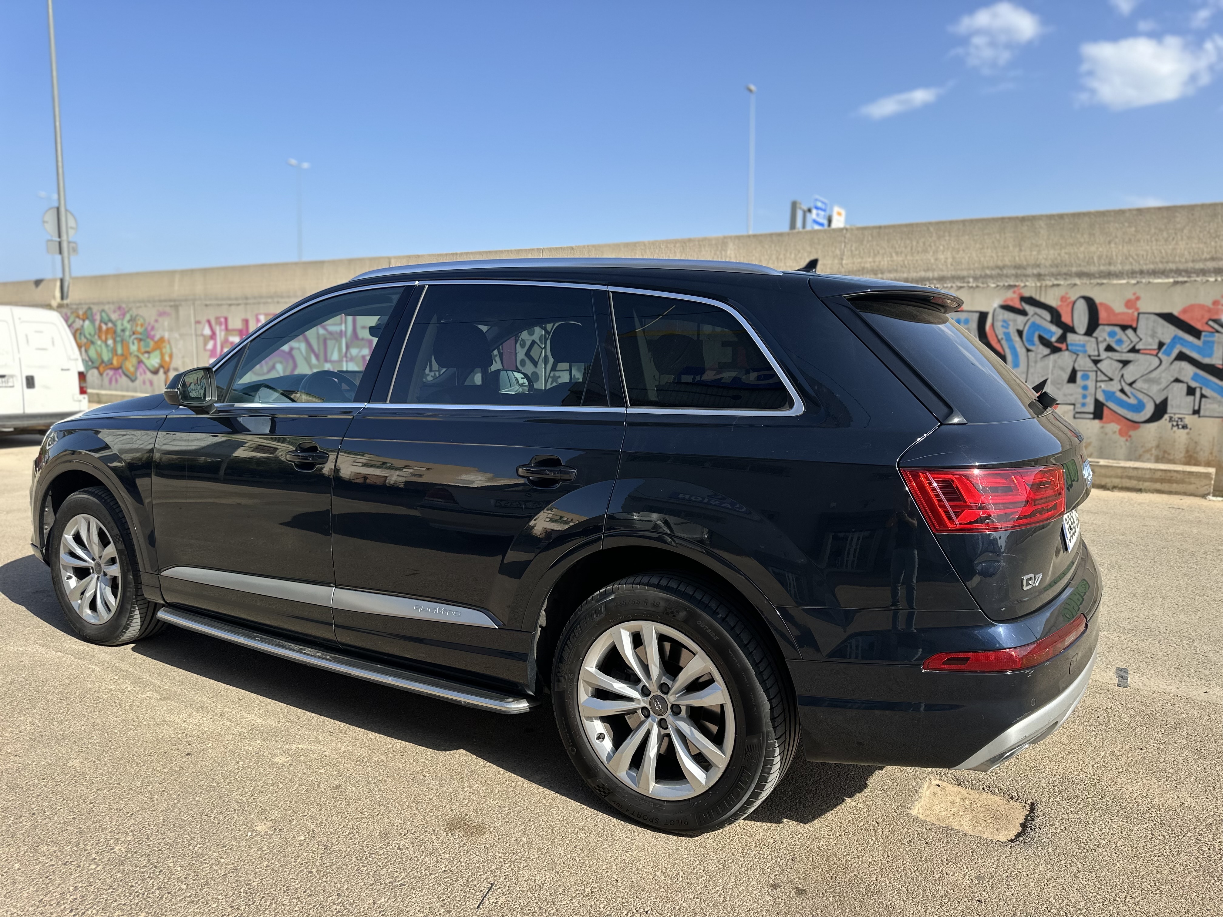 AUDI Q7 3.0 TDI 272 CV sport line 7 plazas 