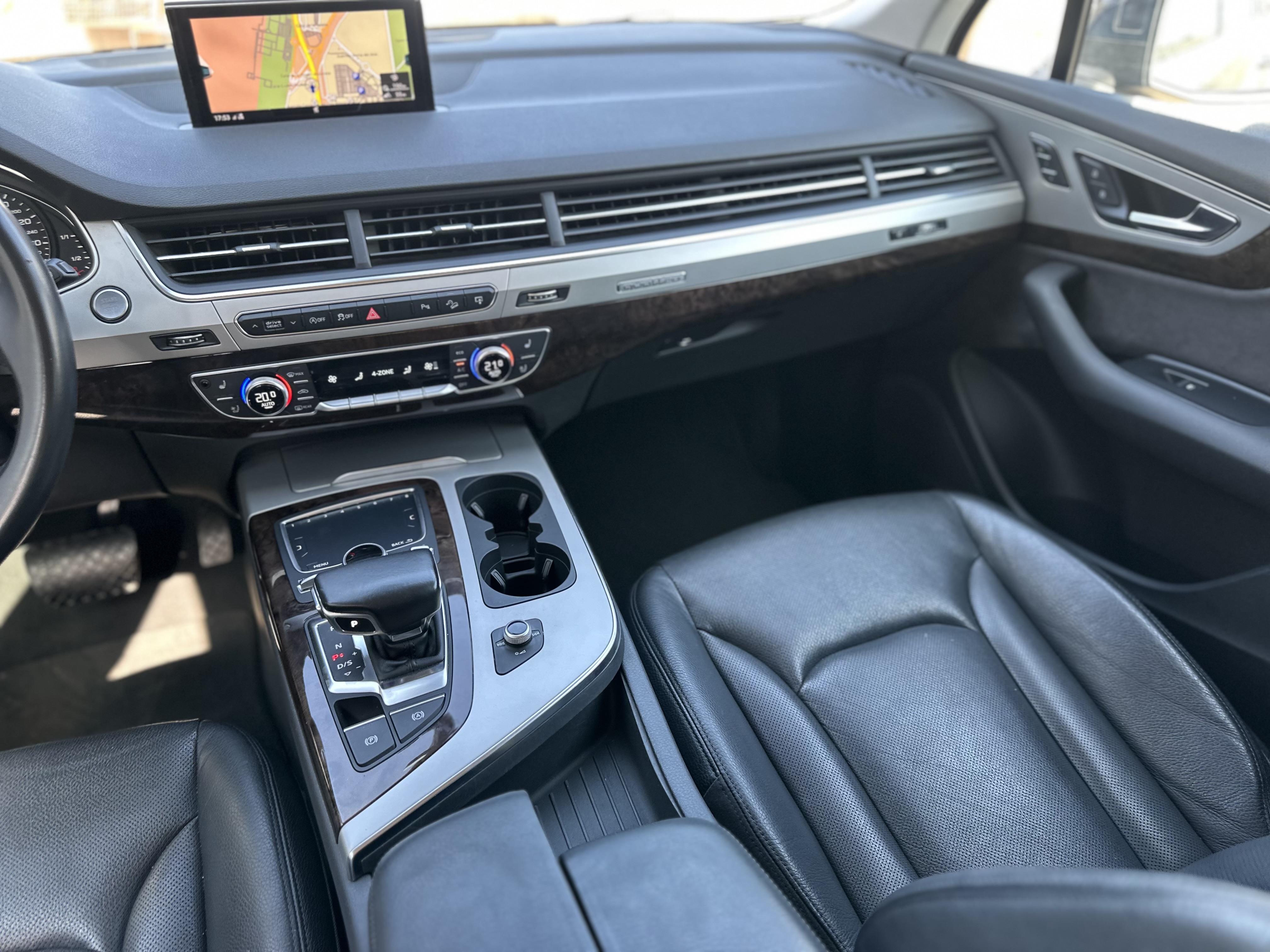 AUDI Q7 3.0 TDI 272 CV sport line 7 plazas 
