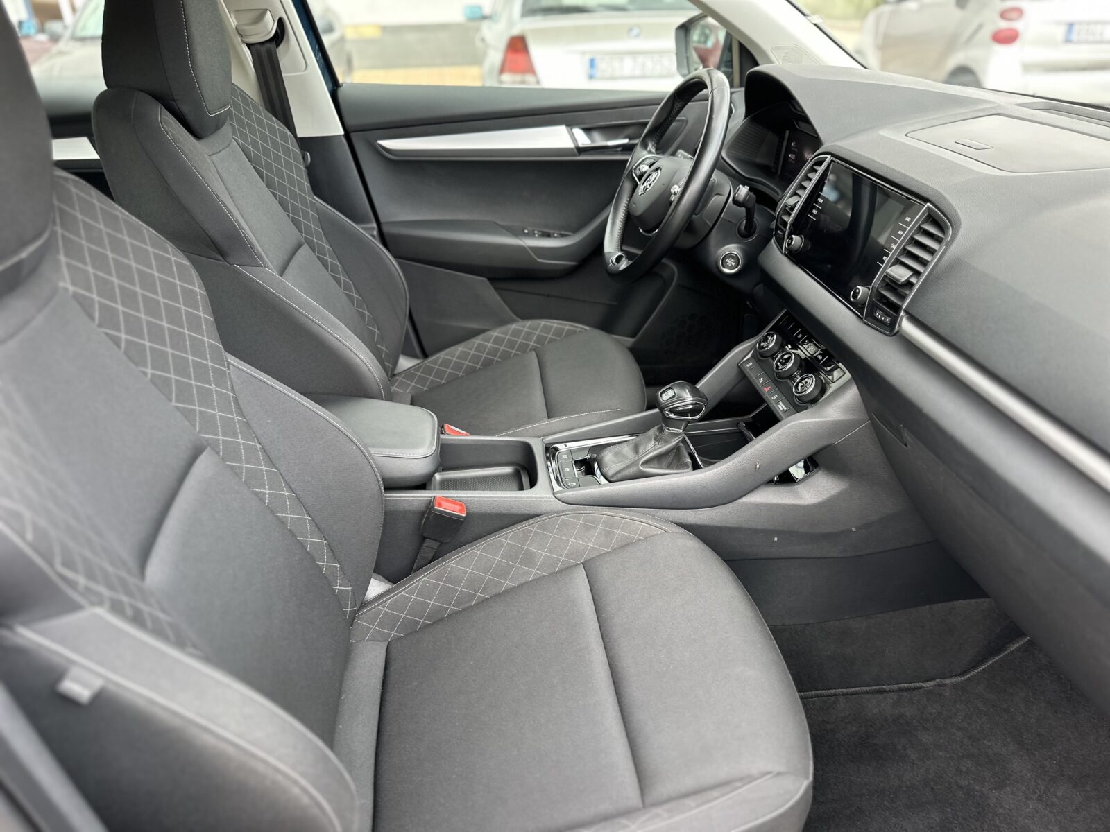 SKODA Karoq 2.0 TDI DSG 4x4 150 CV  Sportline 