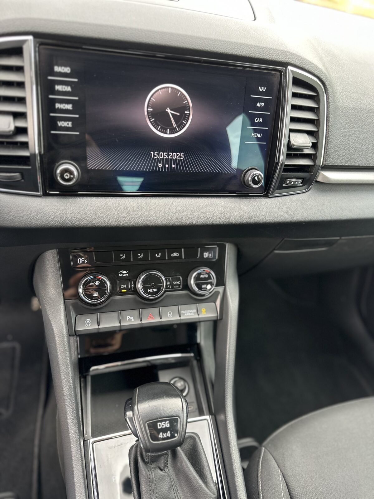 SKODA Karoq 2.0 TDI DSG 4x4 150 CV  Sportline 