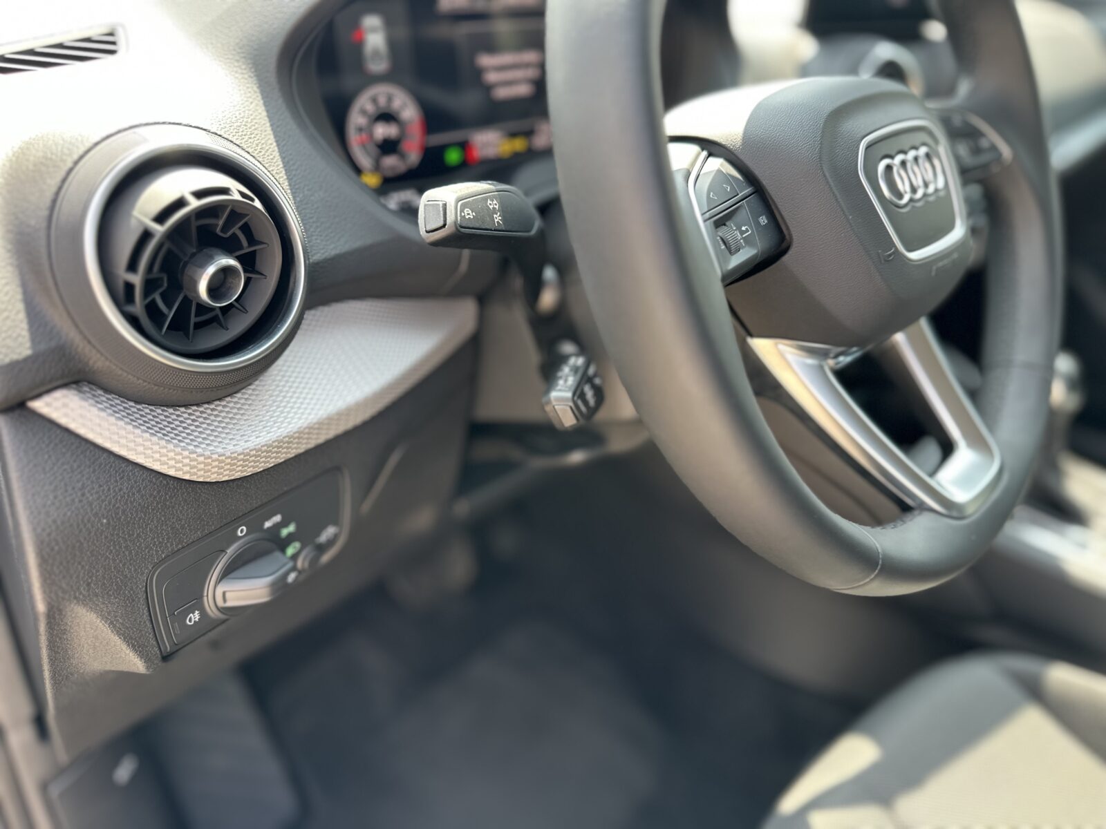 AUDI Q2 AUDI Q2 35 TFSI 150 CV S-TRONIC