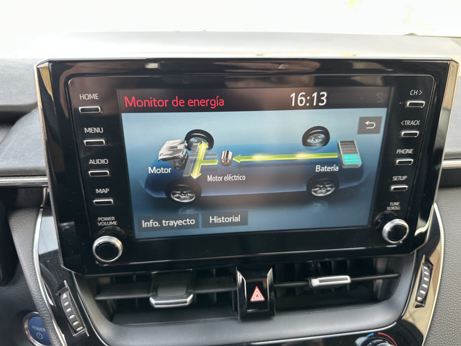 TOYOTA Corola TOYOTA Corolla 2.0 180H ADVANCE LUXURY TOURING SPORT