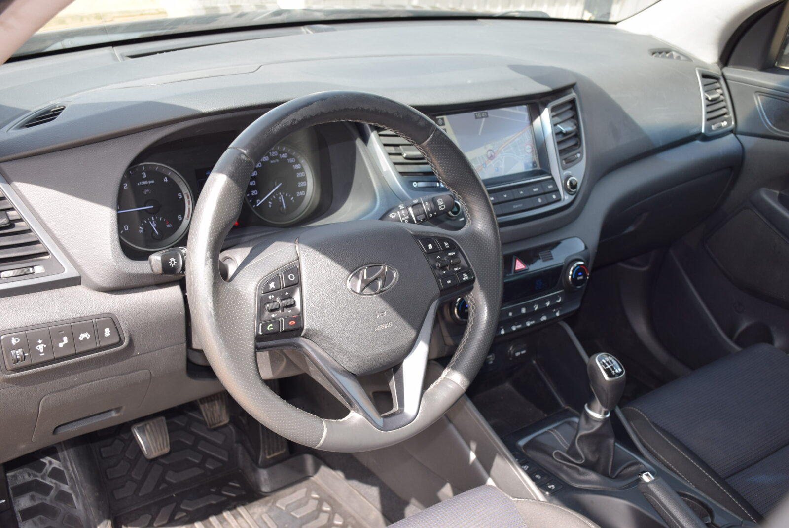 HYUNDAI Santa Fe TUCSON 1.7CRDi 115